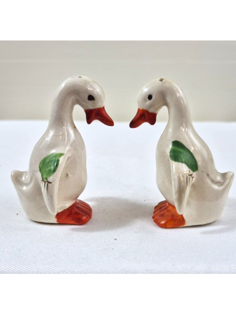 Vintage Ceramic Goose Salt & Pepper Shakers Hand-Painted Occupied Japan